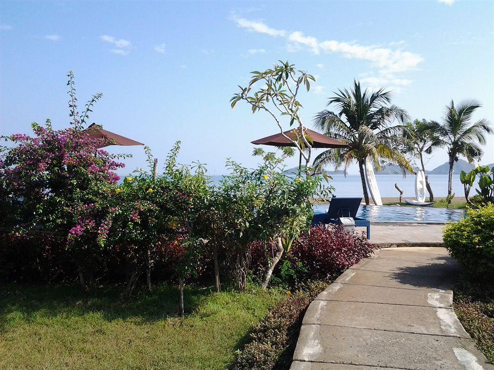 Luwansa Beach Resort Labuan Bajo Zewnętrze zdjęcie