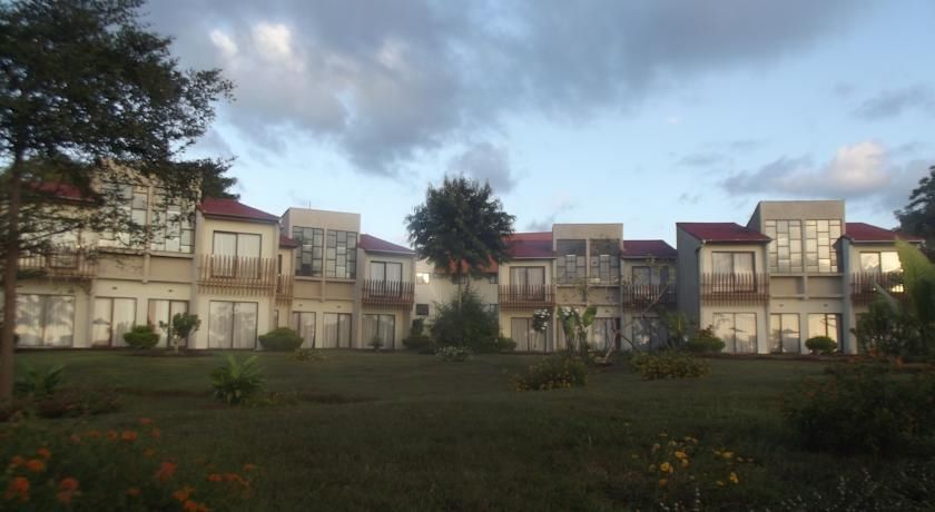 Luwansa Beach Resort Labuan Bajo Zewnętrze zdjęcie