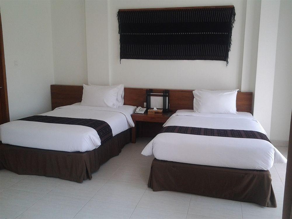 Luwansa Beach Resort Labuan Bajo Zewnętrze zdjęcie